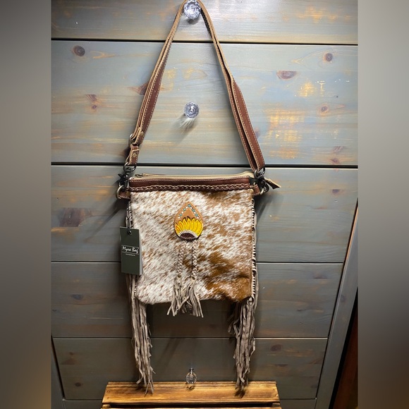 Cowhide Purse - Picture 3 of 7